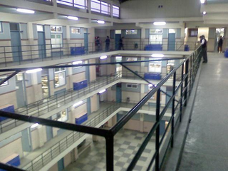 Illustration for article titled This South Korean High School Looks Like a Prison